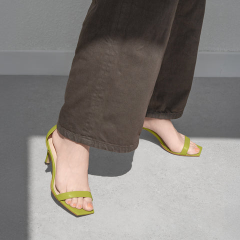 2026SS：シンプル ストラップ サンダル（735）スモーキーグリーン/mamian（マミアン）