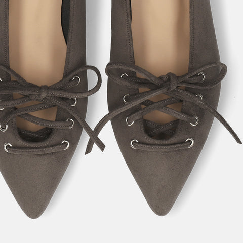 2025AW：レースアップデザイン フラットシューズ（m17060）チャコールS/mamian（マミアン）