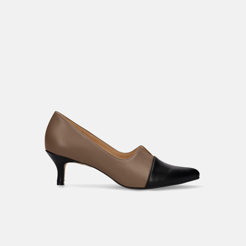 20% OFF: SSBI: Pointed toe switching pumps (5154) Dark beige/C