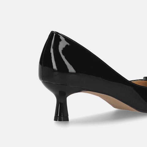 予約：2026SS：オーバルパーツ付き パンプス（m45022）ブラックE