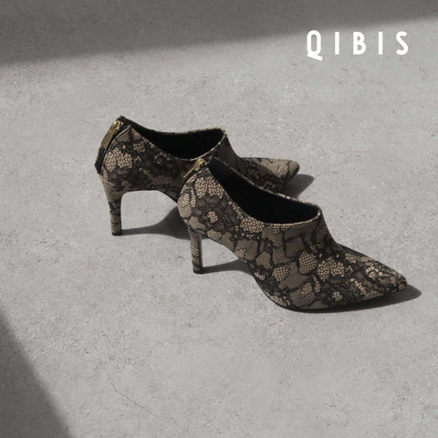 30%OFF：QIBIS：9cmヒール ポインテッドトゥ ブーティ（QM1023）レース/QIBIS（マミアン）